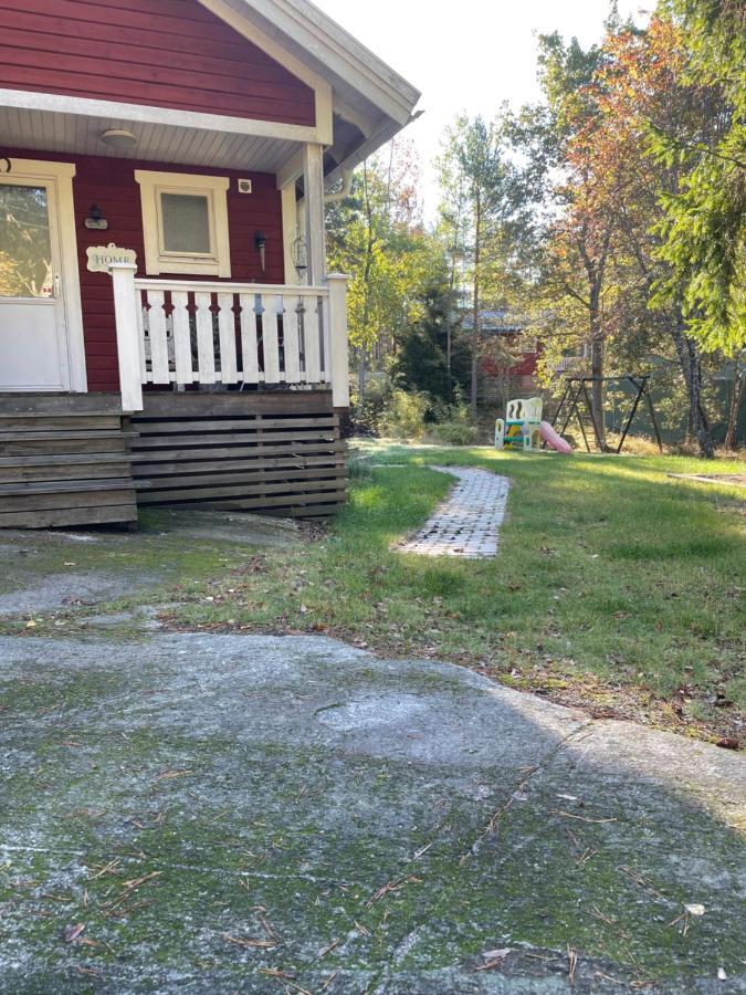 Charmigt Hus Pa Vindoe Villa Стокхолм Екстериор снимка