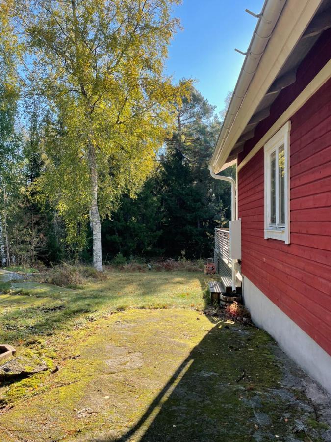 Charmigt Hus Pa Vindoe Villa Стокхолм Екстериор снимка